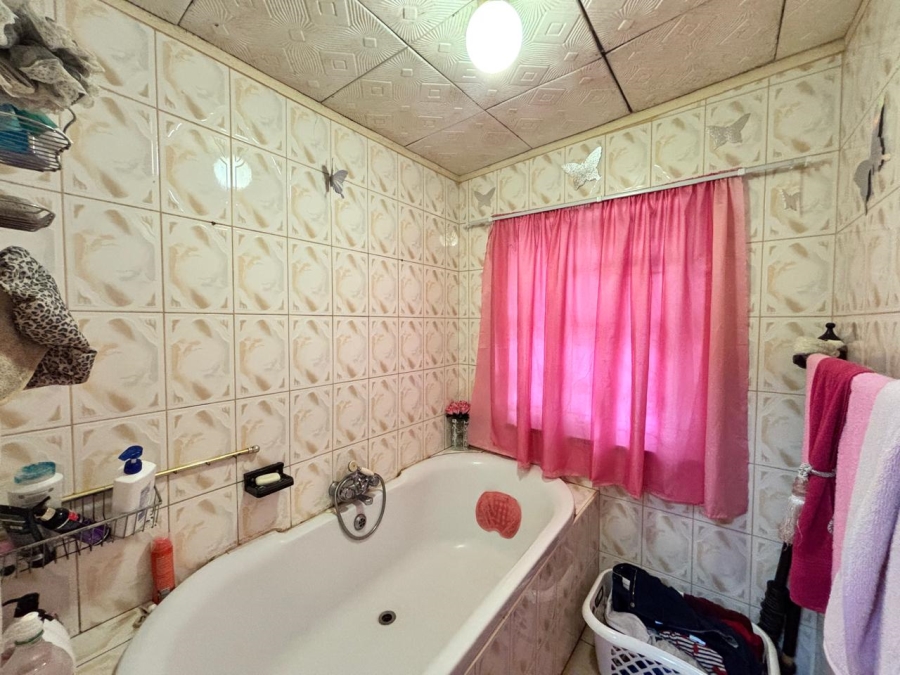 4 Bedroom Property for Sale in Sasolburg Ext 12 Free State